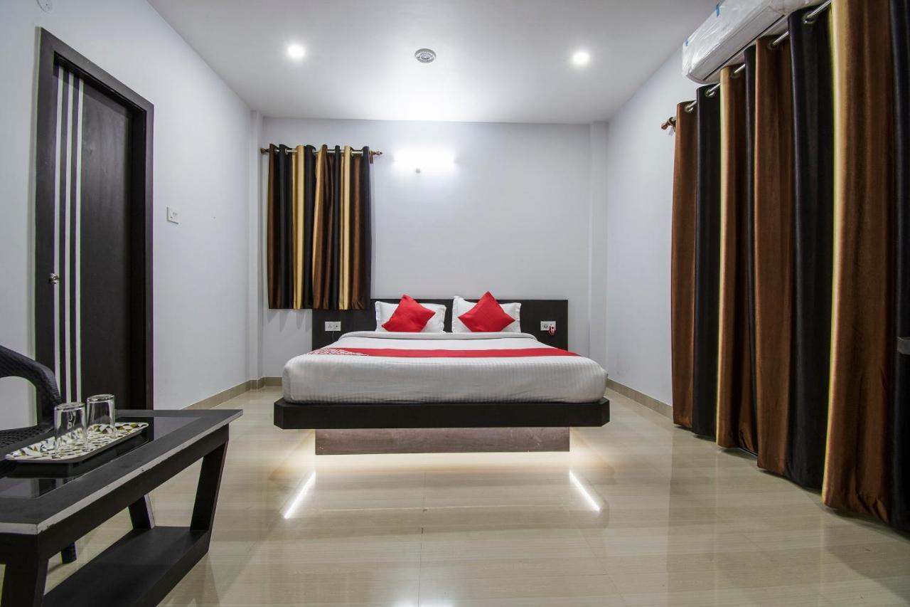 Oyo 26974 Hotel S G International Patna  Exterior photo